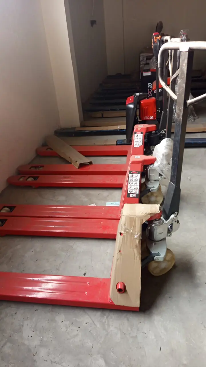 Hand Pallet
