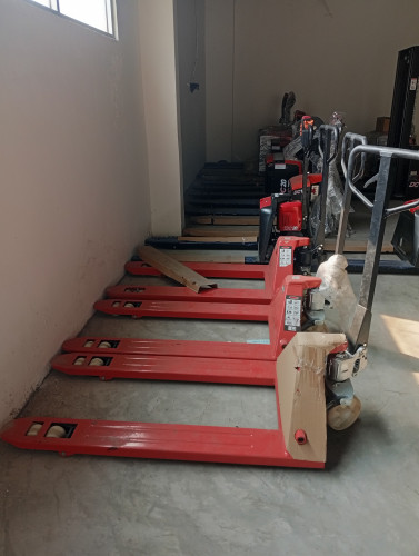 Hand Pallet